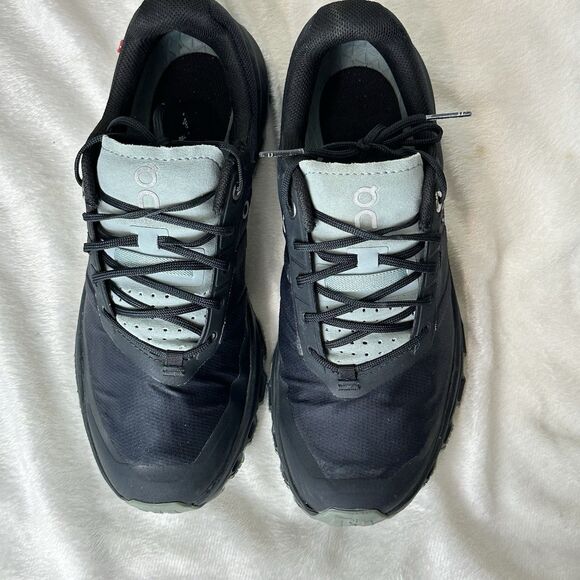 On Cloudventure Trail Running Sneakers Black Cobblestone Womens 6.5 Outdoor main image 5